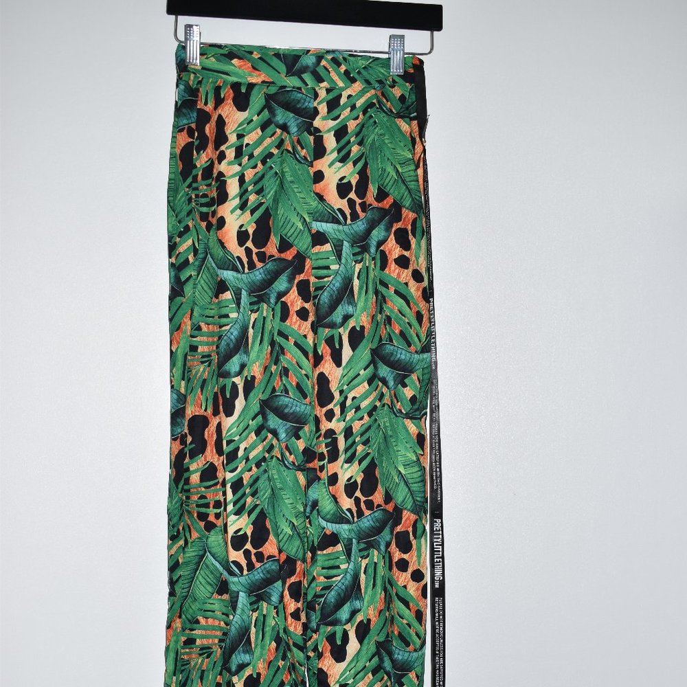 Pretty Little Thing Women's New Wide Leg Trousers